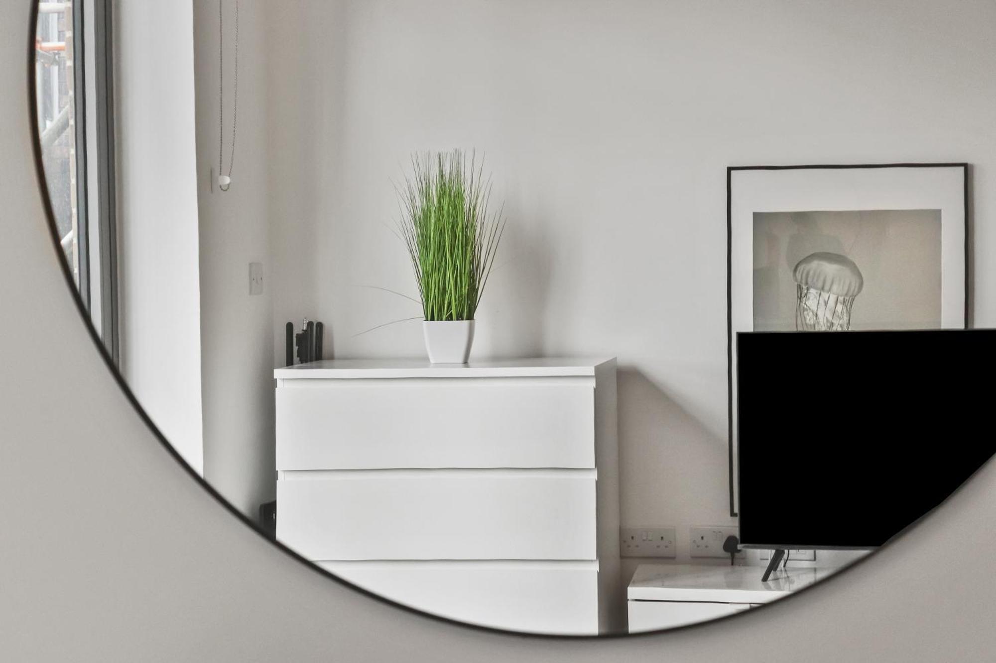 Centrally Located - Modern - 2Bed - 2Bath Apartment London Eksteriør billede