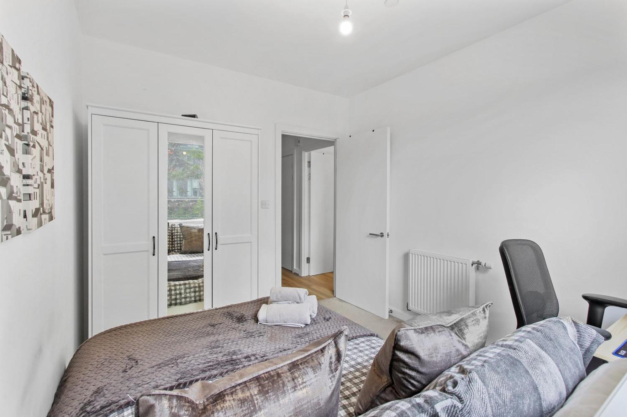 Centrally Located - Modern - 2Bed - 2Bath Apartment London Eksteriør billede
