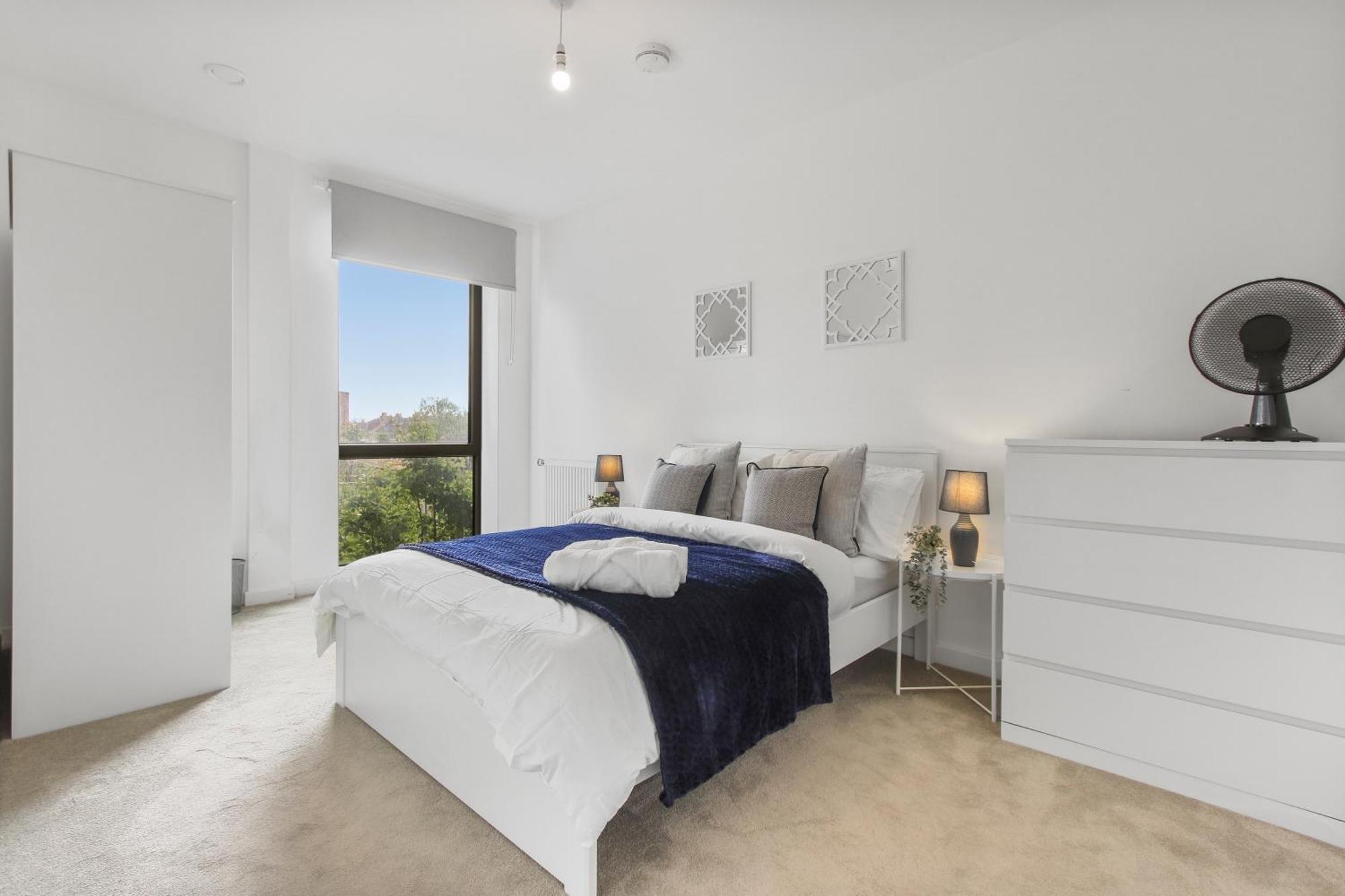 Centrally Located - Modern - 2Bed - 2Bath Apartment London Eksteriør billede