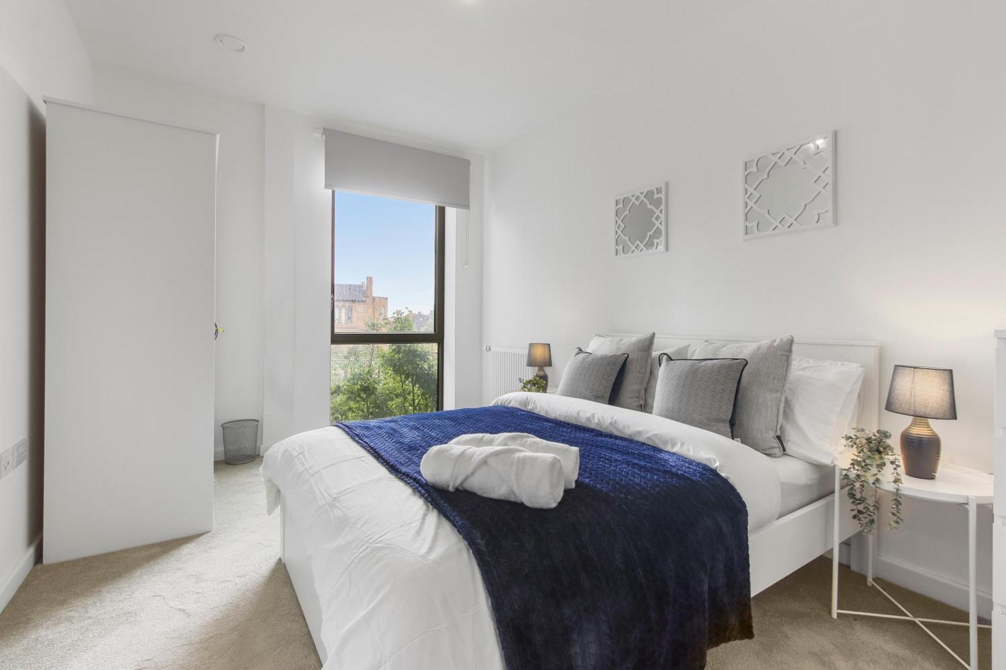 Centrally Located - Modern - 2Bed - 2Bath Apartment London Eksteriør billede