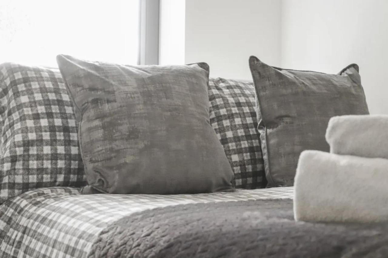 Centrally Located - Modern - 2Bed - 2Bath Apartment London Eksteriør billede